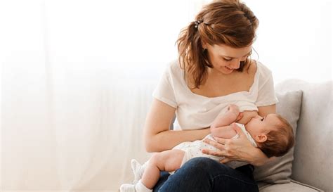 Čo nemôžem jesť pri dojčení počas prvých 3 mesiacov